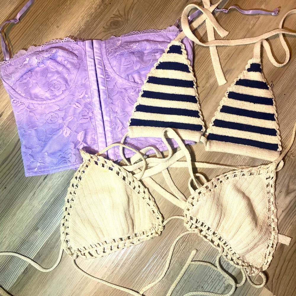 Lavender corset plus two bikini tops !! Bundle of 3 all size small !!!